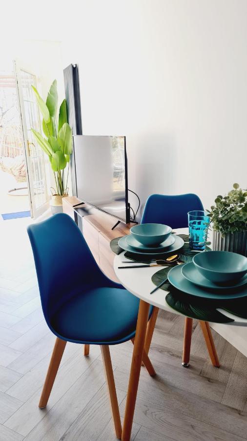 Beautiful 2Bed House With Garden, Walking Distance To Town - Free Parking Apartment Glasgow Ngoại thất bức ảnh